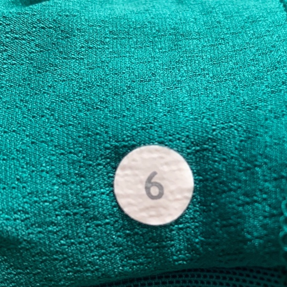 Size 6 Lululemon Free to Be Bra in Forage Teal / Flashback Static Seamist Forage - Picture 7 of 7